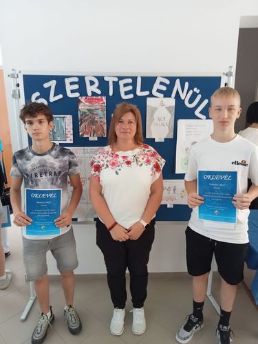 „SZERTELENÜL” Rajzpályázat